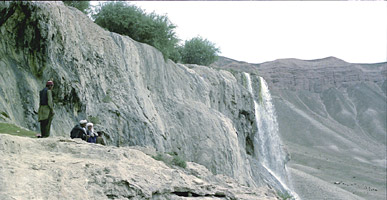 石灰岩の自然堤防